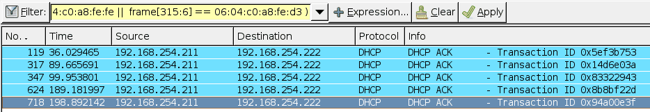 Filtre de paquets DHCP ACK aplicat a Wireshark, mostrant respostes des d'un servidor no legítim
